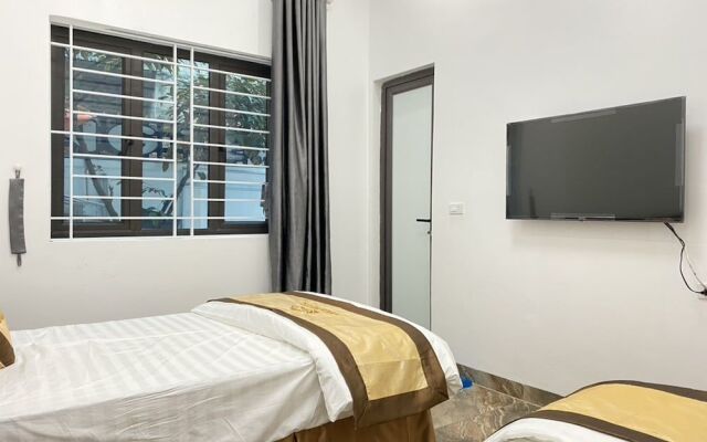 OYO 1153 Hana Hotel