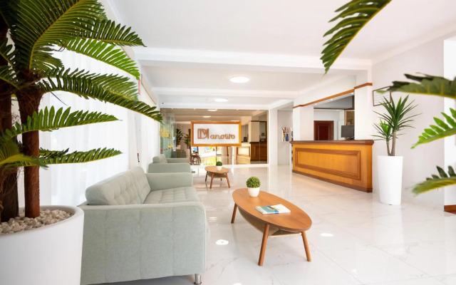 Hotel Don Manolito