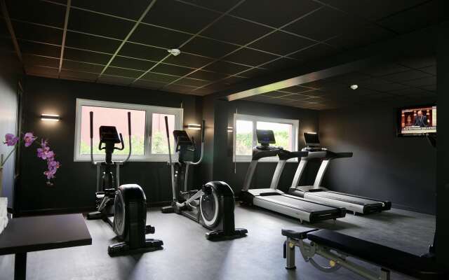 Golden Tulip Roissy Saint Witz