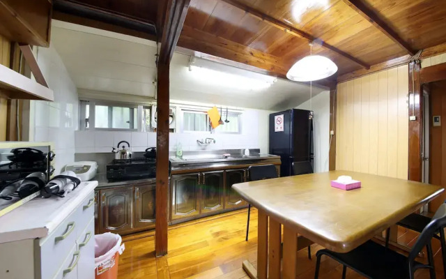 Kume Azuma Villa