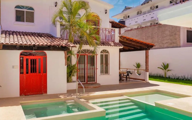 Hotel Rega Suites Guayabitos - Family & Kitchen