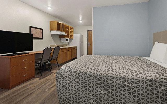 WoodSpring Suites Macon North
