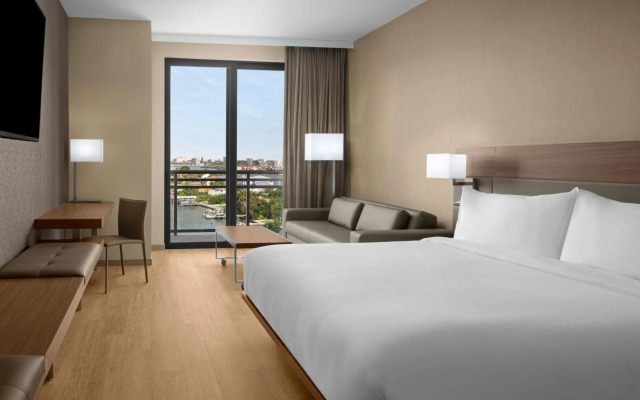 AC Hotel Clearwater Beach