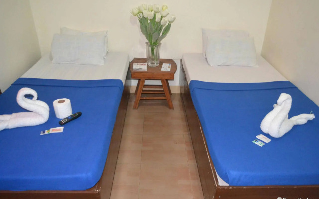 Luxor One Traveler's Inn Gensan