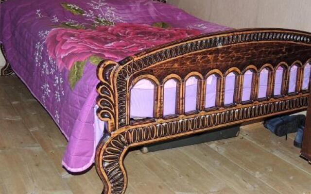 Ushgulitour`s Guesthouse
