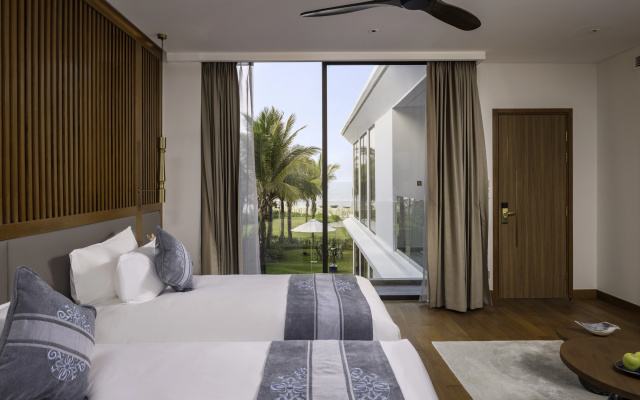 Wyndham Hoi An Royal Beachfront Resort & Villas – Guest Rooms – Da Nang