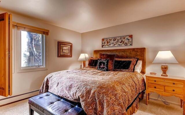 Woodbridge Condos by Snowmass Vacations