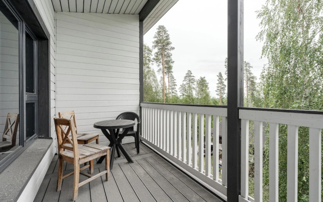 Peaceful 2BR Getaway Cabin at Riihivuori