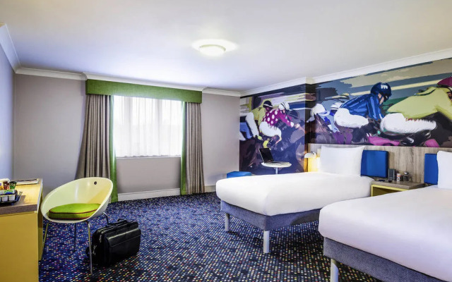Travelodge Reading Oxford Road