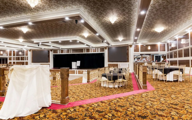 Clarion Inn