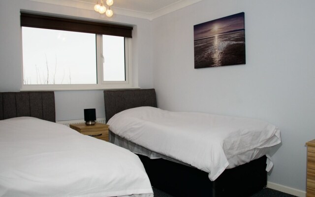 Somnus Holiday Home - Birmingham