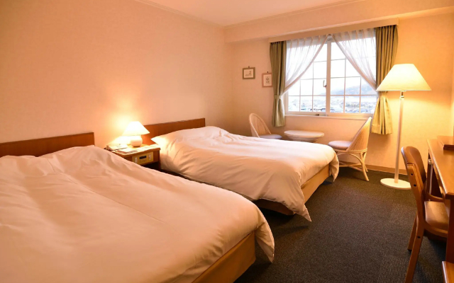 Hashidate Bay Hotel