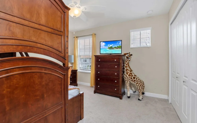 Paradise Palms 2908