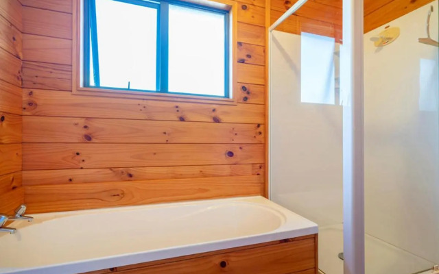 Our Escape - Matarangi Holiday Home