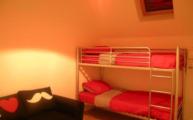 Appartement Trévol, 5 pièces, 8 personnes - FR-1-489-215