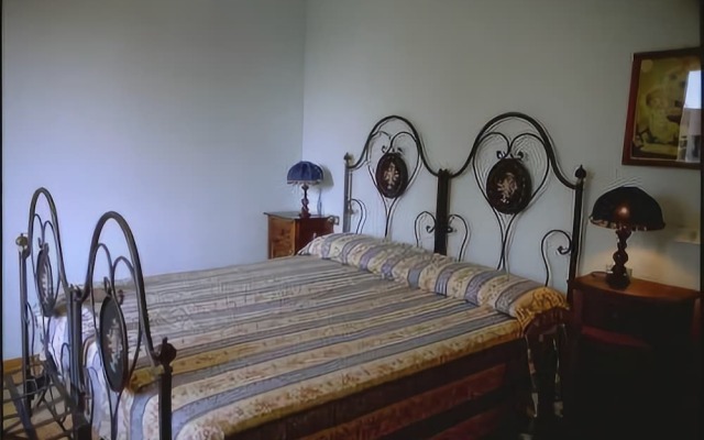 Agriturismo Monticello Di SantAlpestro