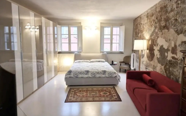 Luxury Tower House in the Heart of Pisa