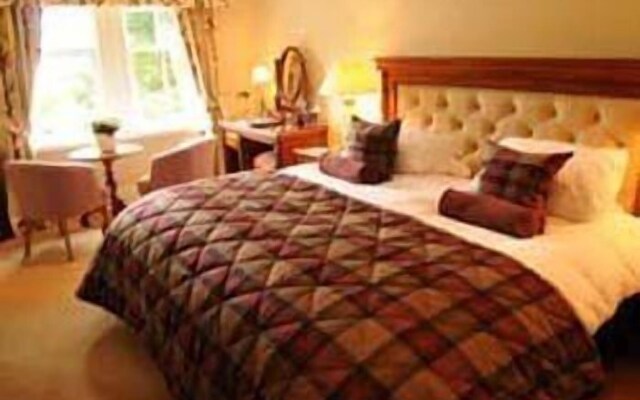 Taychreggan Hotel