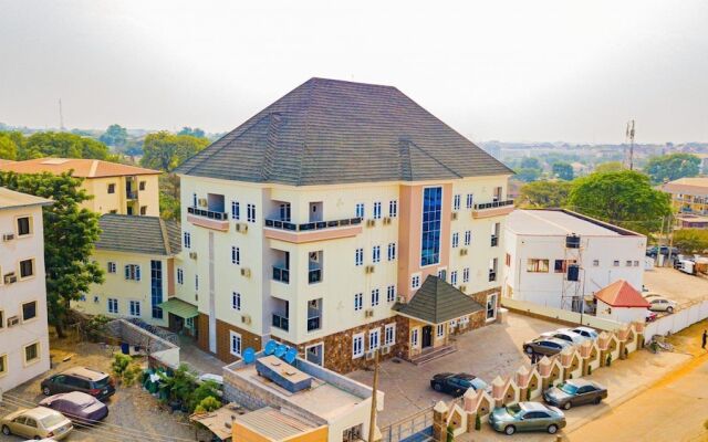 Alheri Royal Apartment