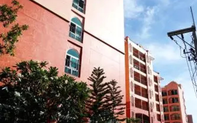 Seven Seas Resort Pattaya