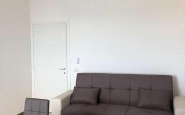 Centrally located apartment with sea view-casetta Annunziata