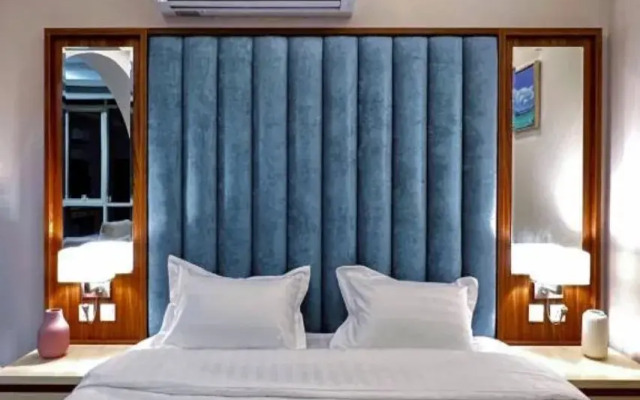 Seaview Hotel