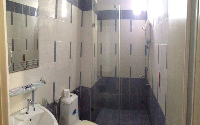 Ho Phong Hotel