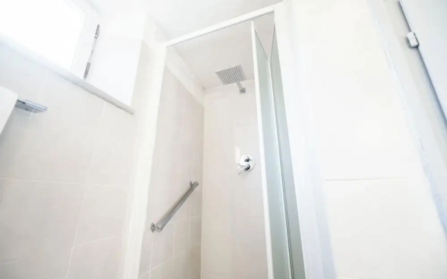 St. John Basilica Lovely Tower Apartment