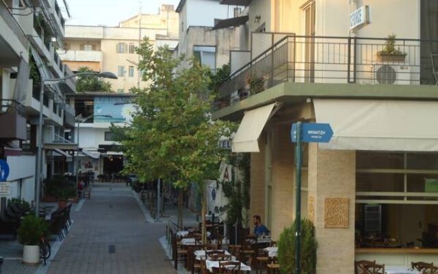 Hotel George