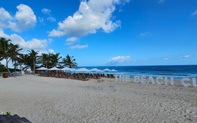Luxury House Bungalow and apartments La Botánica Tropical