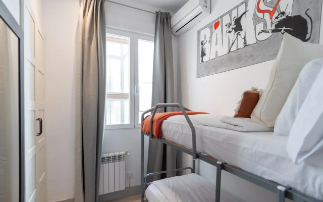 Exclusive BANKSY DOWNTOWN, by MONARO*****