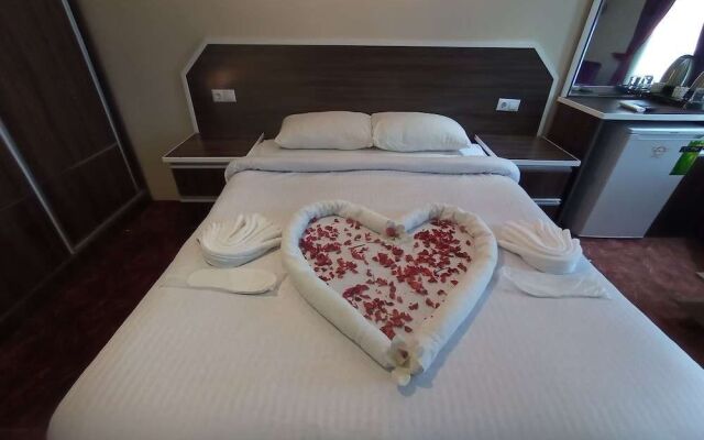 Ceren Otel