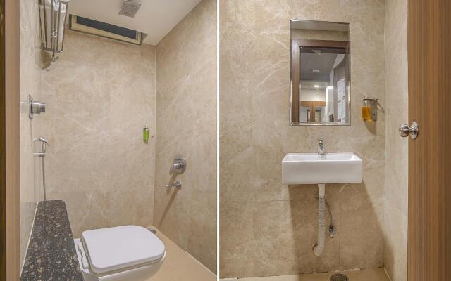 Townhouse OAK Hotel Silvotel