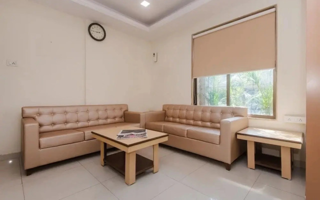 Capital O Orbit Inn Near Infiniti Mall