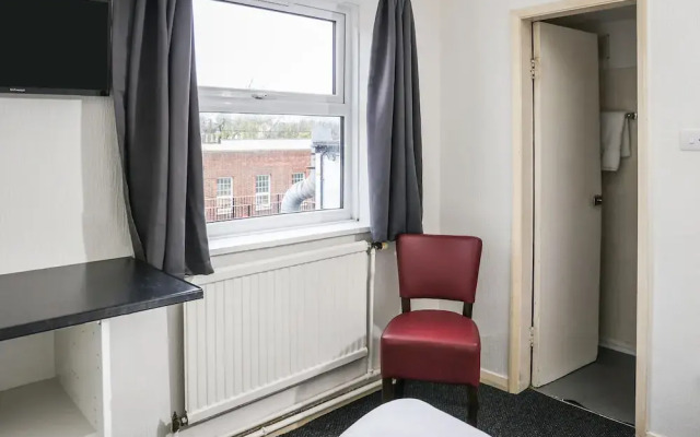 Hotel 346