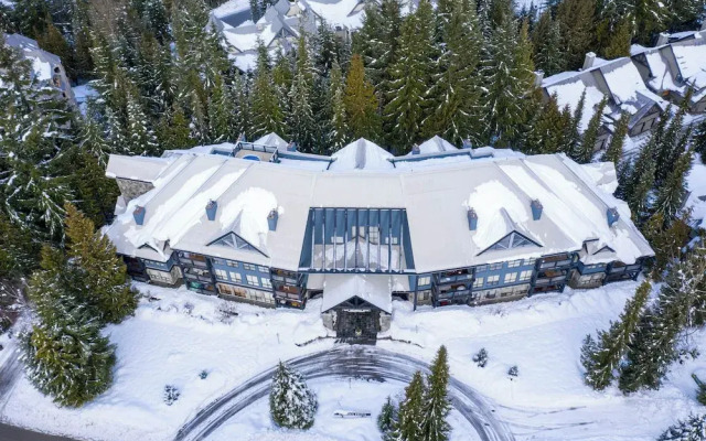 Powderhorn by Whistler Premier