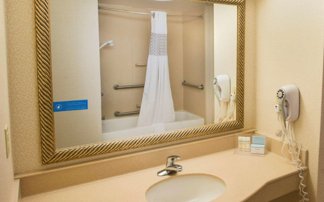 Hampton Inn & Suites Valdosta/Conference Center