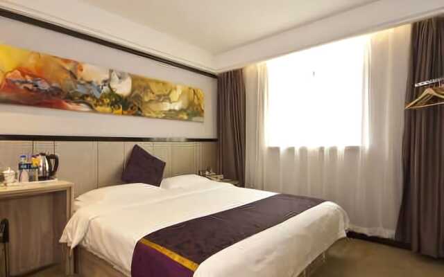 Super 8 Hotel