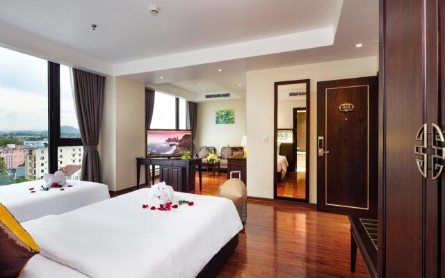 Thanh Lich Royal Boutique Hotel