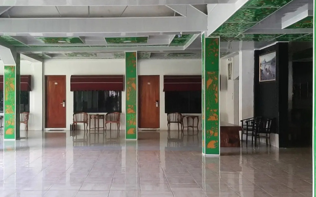 Urbanview Hotel Cendrawasih Lahat By RedDoorz