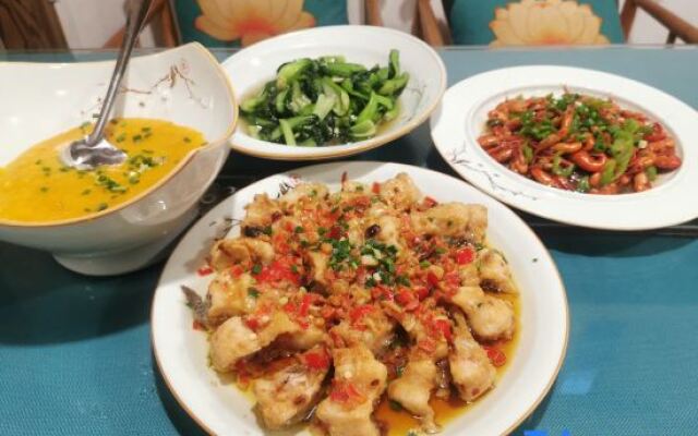 Zhicheng Hall Huizhou Home Stay