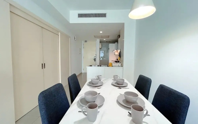 Solaris Dutamas by Manhattan Group