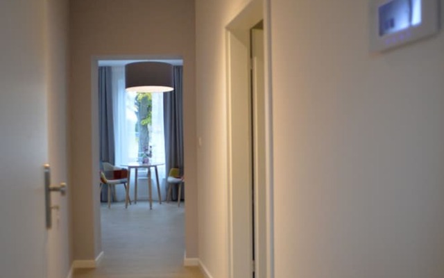 Grey House Apartments Grossbeeren