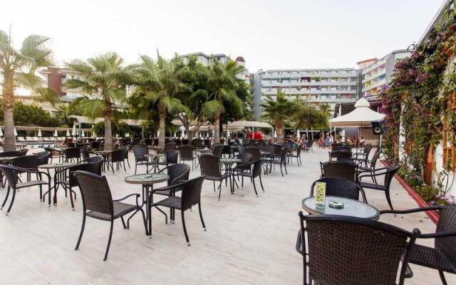Mira Meridia Beach Hotel