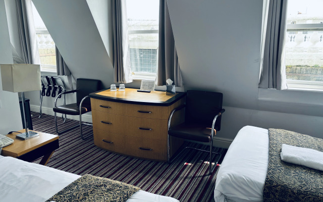 My Place Hotel