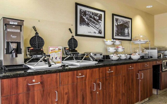 Comfort Inn & Suites Van Buren - Fort Smith