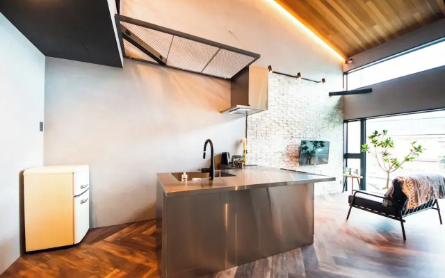 Private House Hibiki