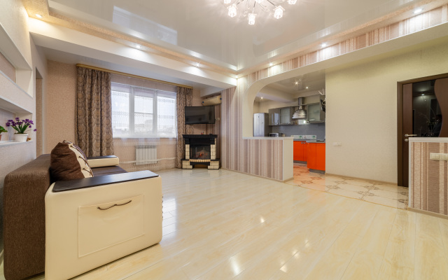 Делюкс на Ленина 146 Deluxe Apartment