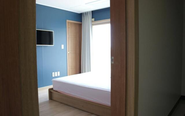 Yilin Pension