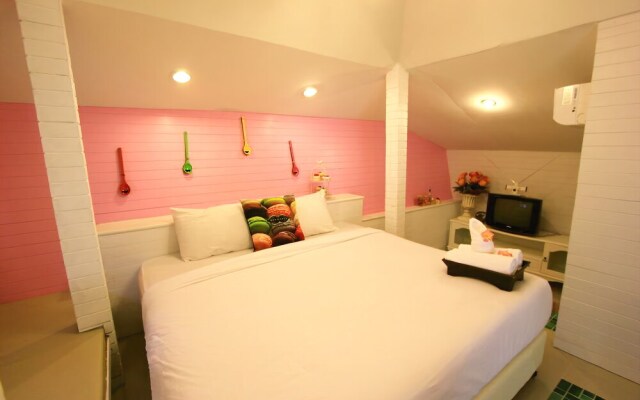 Plumeria Villa & Hideaway Resort